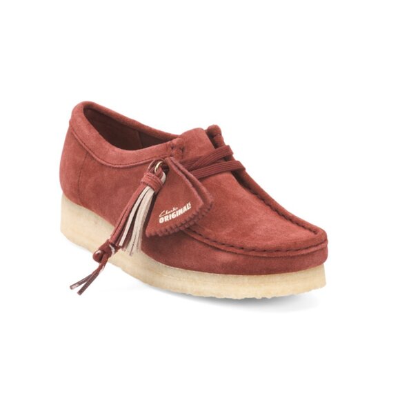 CLARKS Deep Red Suede Wallabee Comfort Flats - Picture 1 of 2